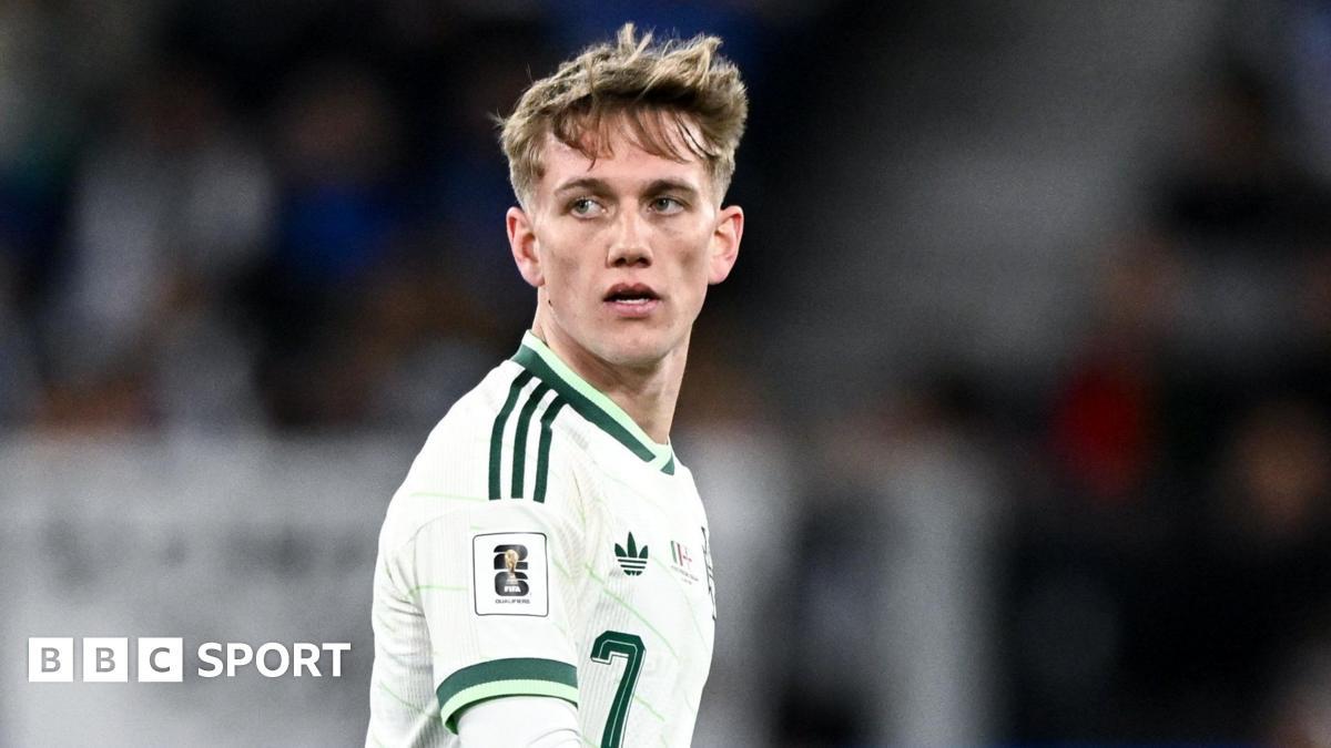 Ethan Galbraith : le milieu de Swansea et d'Irlande du Nord « tout va bien » après sa blessure au mollet