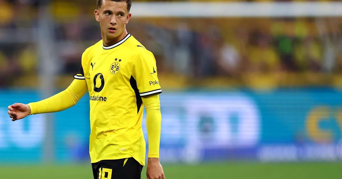Borussia Dortmund contacted the Greek federation