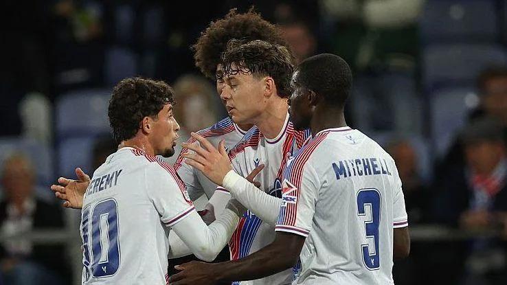 Europa League: Crystal Palace shines for its first face
